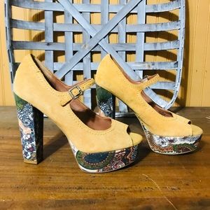 Lucky Brand Suede Platform Peep Toe Heels